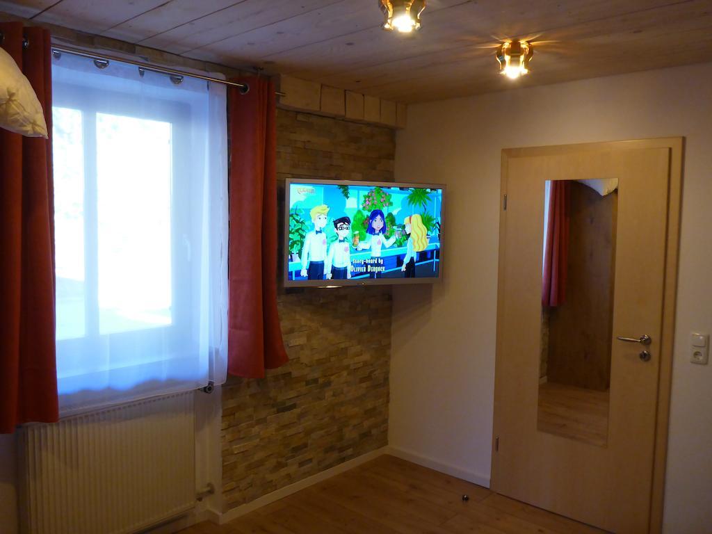 Gaestehaus Guggomos "Das Allgaeustyle" Füssen Rum bild